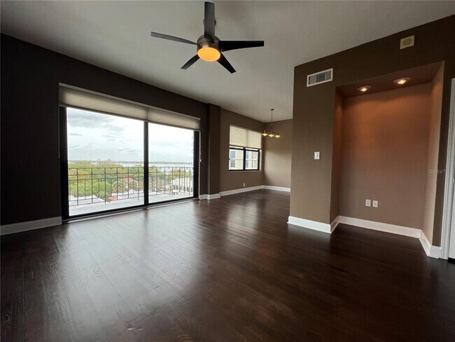 Building Photo - 2109 Bayshore Blvd