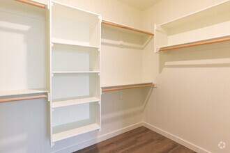 1BD, 1BA - 1,122SF - Allaso Journal Center