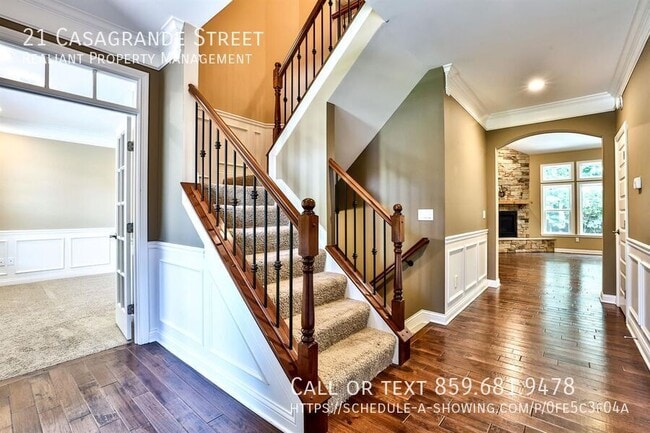 Building Photo - 21 Casagrande St