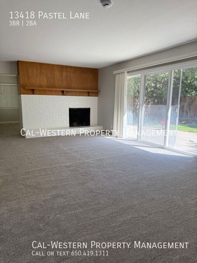 Foto del edificio - 13418 Pastel Ln