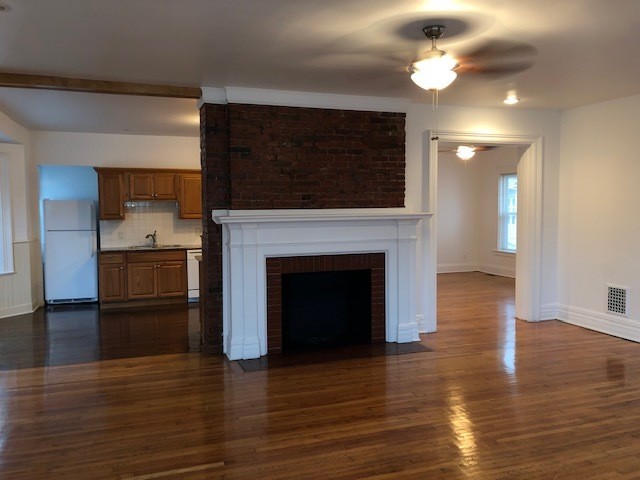 Primary Photo - 395 Lafayette Ave
