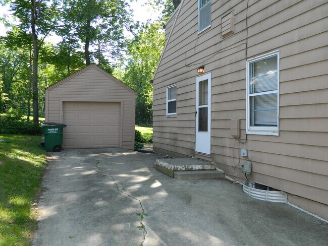 Foto del edificio - 1145 65th St