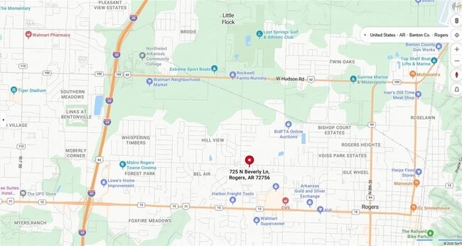 Foto del edificio - 725 N Beverly Ln