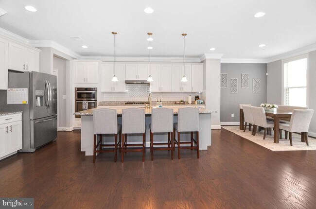 Building Photo - 2454 Vineyard Spgs Wy
