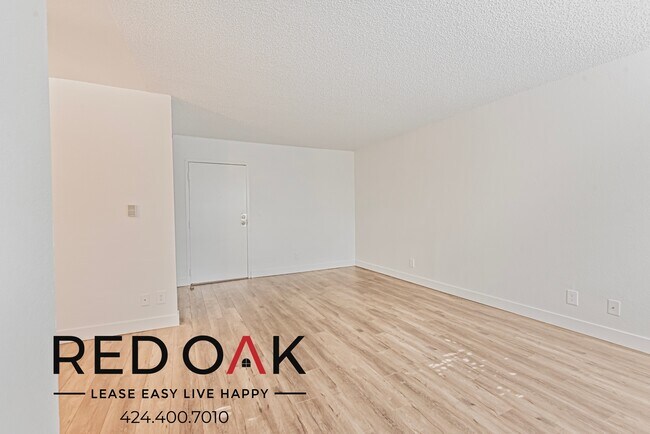 Foto del edificio - 6029 Carlton Way