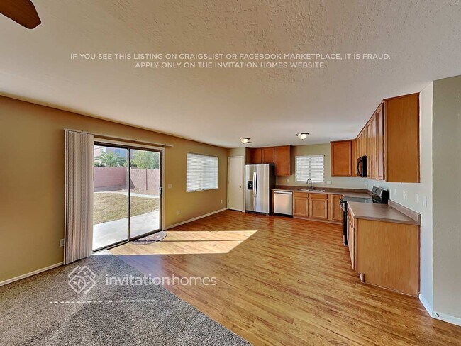 Foto del edificio - 3831 W Naomi Ln