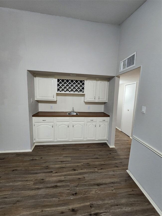 Building Photo - 3822 Broken Elm Dr