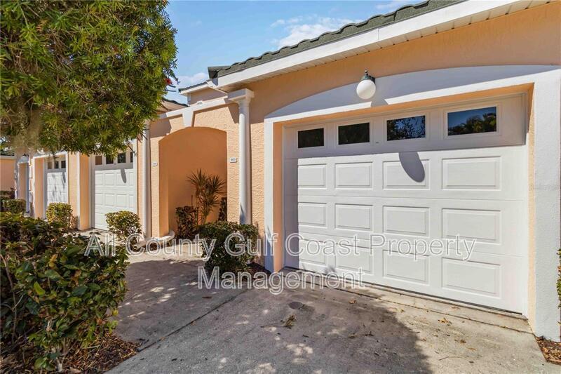 Foto principal - 401 Gondola Park Dr