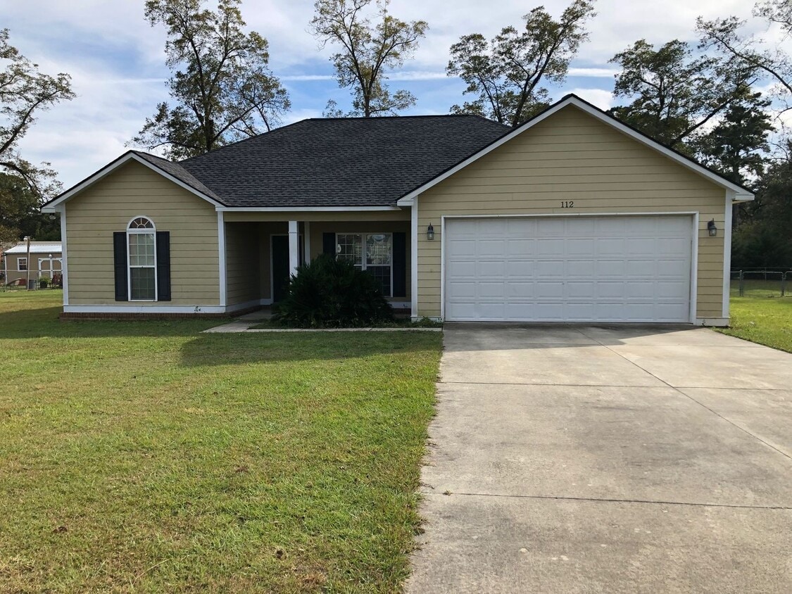 Primary Photo - 112 Huntingdon Dr
