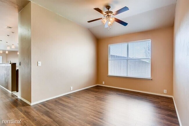 Foto del edificio - 4 br, 2 bath House - 1401 Horseshoe Bend Ct