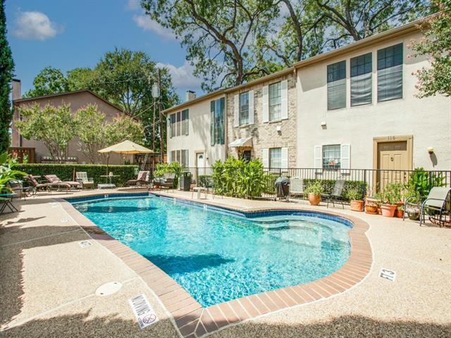 Foto principal - 3817 Rawlins St