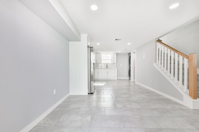 Building Photo - 4323 Ave N Ursuline St