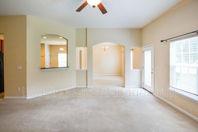 Building Photo - 7507 Hawks Cir