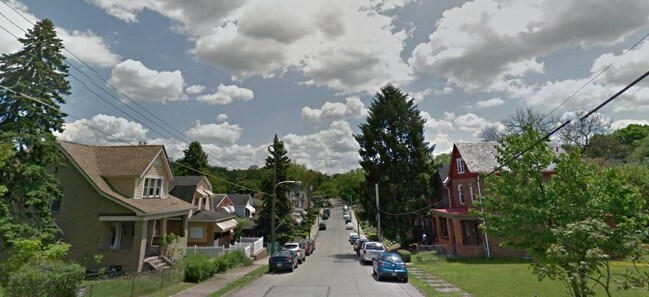 Foto del edificio - 6914 Churchland St