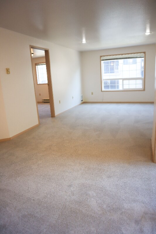 Foto principal - 2234 Eastlake Ave E