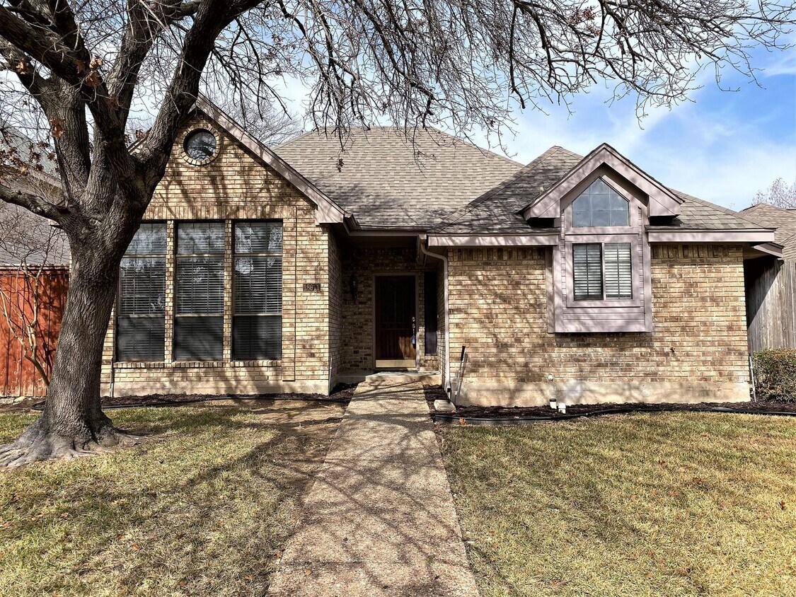 Foto principal - Beautiful Far North Dallas Home!!!