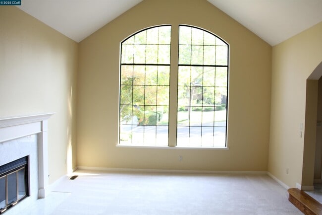 Building Photo - 4106 Quail Run Dr