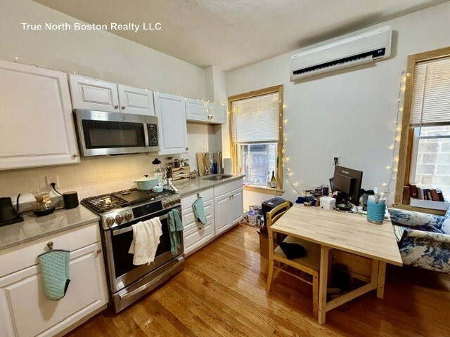 Building Photo - 206 Hanover St