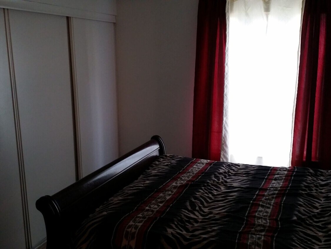 Primary Photo - 2 Bedroom Townhome in Denver