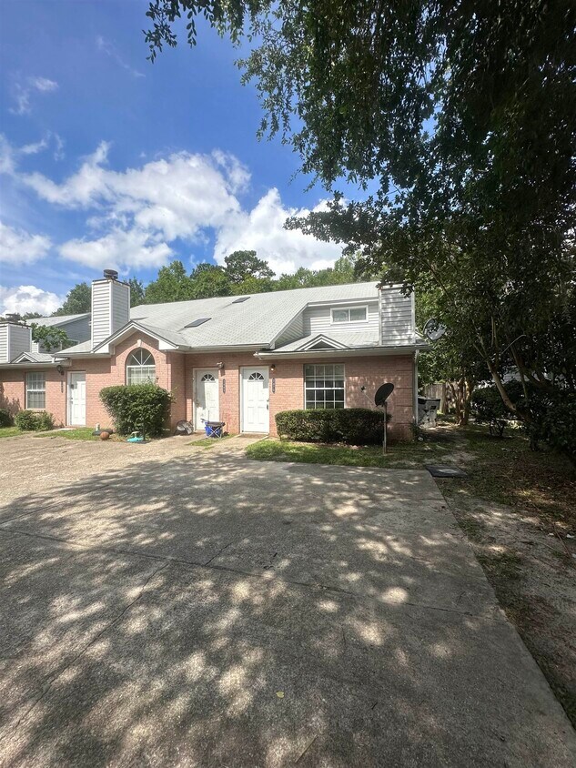 Foto principal - 2470 Nugget Ln