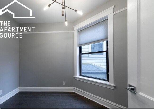 Bedroom - 3119 N Racine Ave