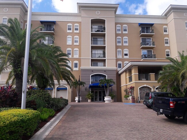 Annual unfurnished 2/2 luxury condo downto... - Annual unfurnished 2/2 luxury condo downto...