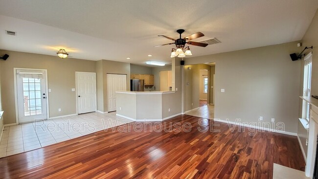 Building Photo - 3002 Catterick Cove