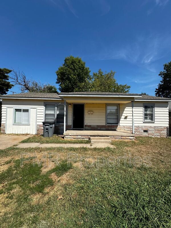 Foto principal - 1411 NW Logan Ave