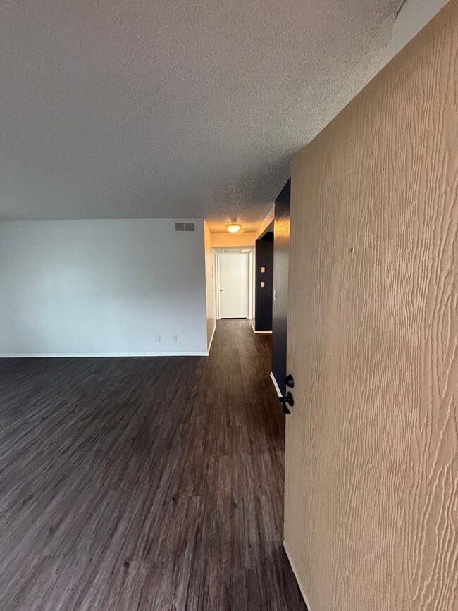 Interior Photo - 104 Brookstone Apartments