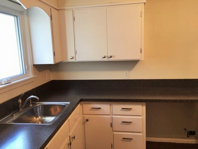 Foto del edificio - 100 Evergreen St