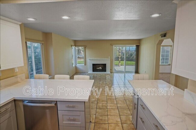 Building Photo - 27668 Lonestar Pl