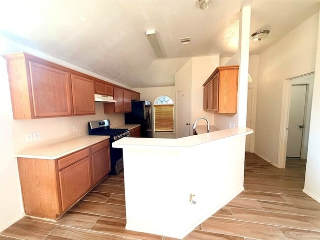 Building Photo - 14111 Fox Creek Park Dr