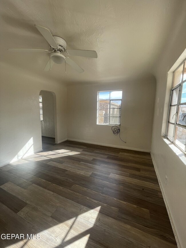 Building Photo - 8167 Josephine Cir