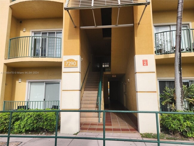 Building Photo - 7290 NW 114th Ave