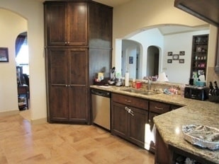 Building Photo - 433 Apple Blossom Dr