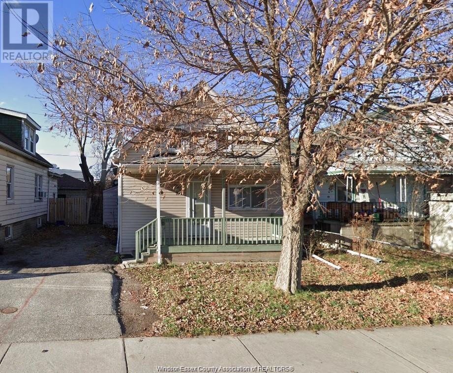 Primary Photo - 939 California Ave