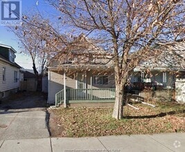 Building Photo - 939 California Ave
