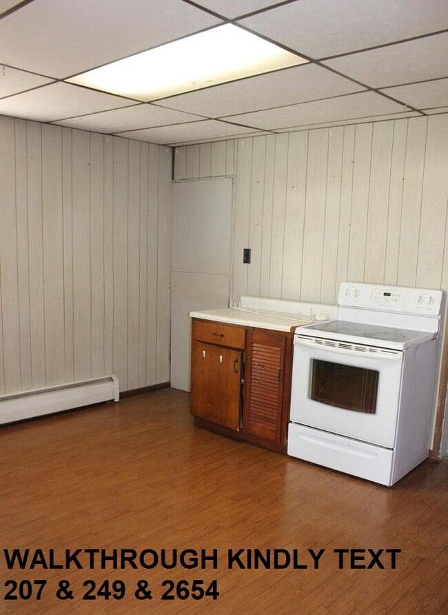 Building Photo - 150 Midland Ave