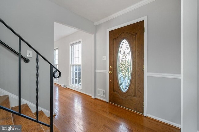 Building Photo - 10691 John Ayres Dr