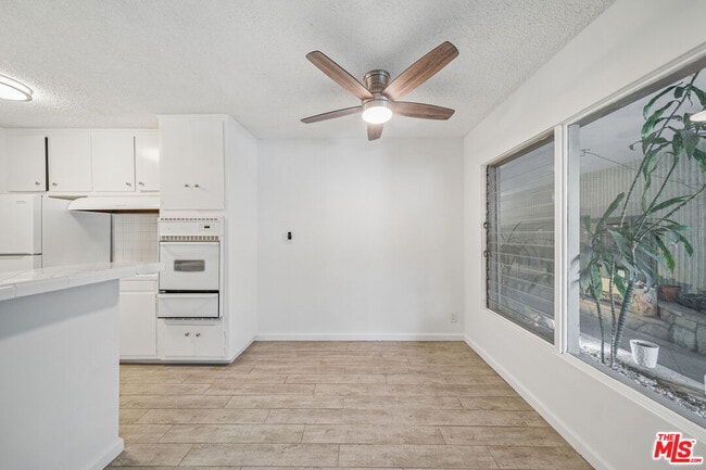 Building Photo - 1520 Hayworth Ave