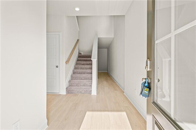 Building Photo - 32 Station Overlook Wy