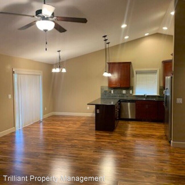 Building Photo - 3 br, 2 bath House - 5195 Lone Tree Court NE