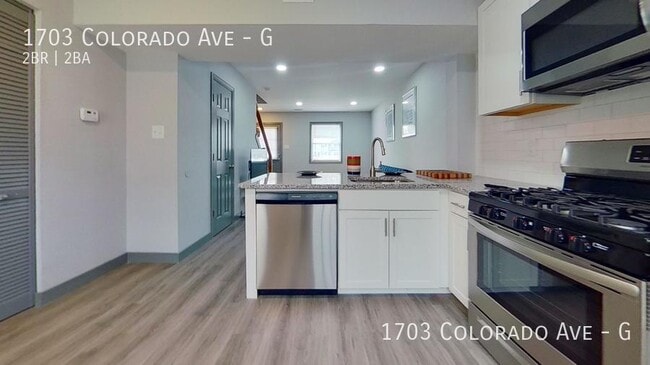 Building Photo - 1703 Colorado Ave