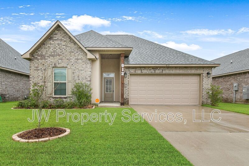 Primary Photo - 612 Claiborne Trails Dr