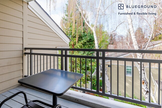 Foto del edificio - 1050 Benton St