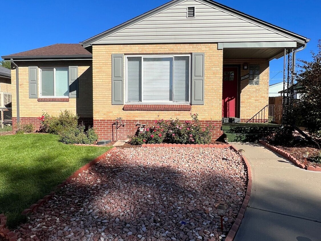 Primary Photo - 3 Bedroom Single Family Home in Denver