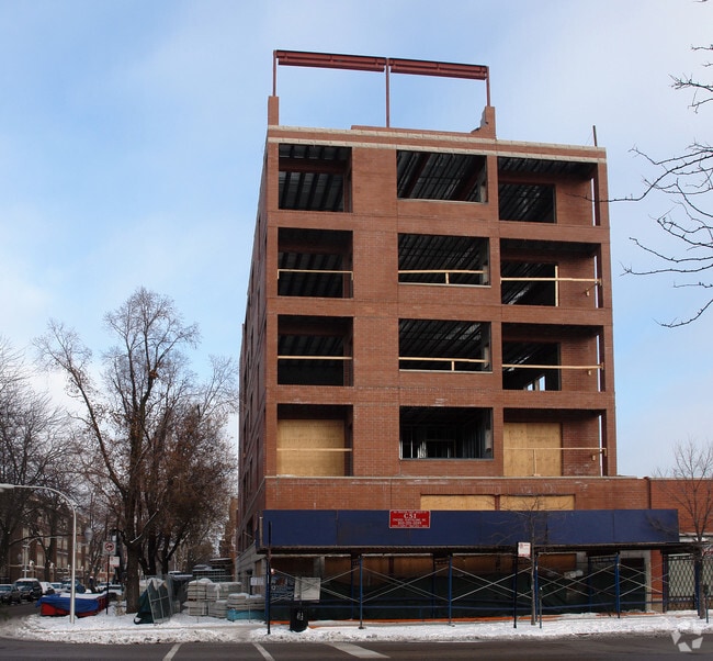 Building Photo - The Greenmore