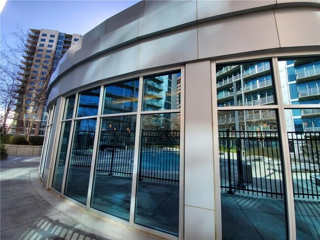 Building Photo - 44 Peachtree Pl NE