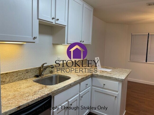 Building Photo - Stokley Properties Presents 5015 Valley Cr...