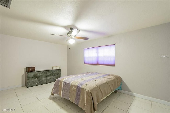 Building Photo - 4 br, 2 bath House - 2101 Ramblewood Ln